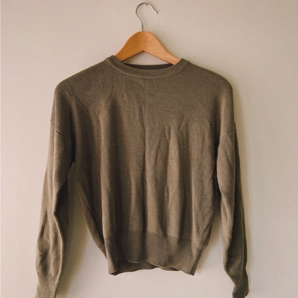 Women’s Olive Sweater